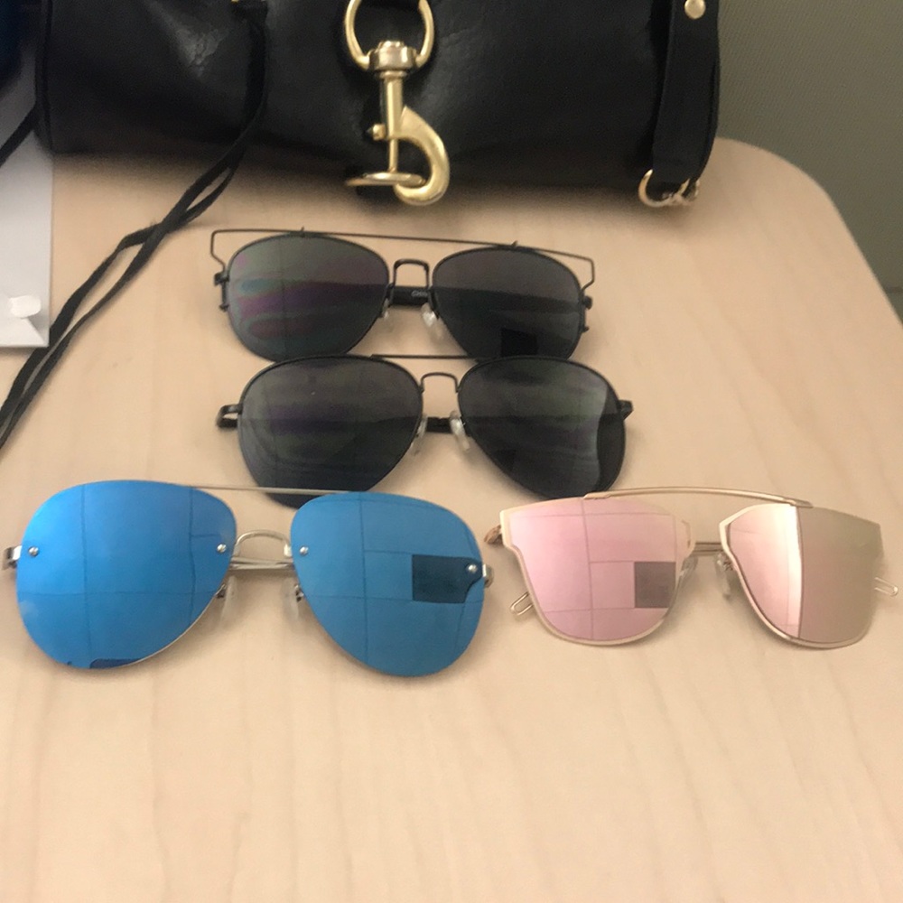 🔴SOLD🔴Fashion statement sunglasses
